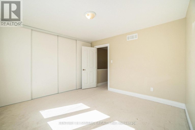 28639887/155-scout-street/central-park/ottawa/ontario/K2C4E2_15