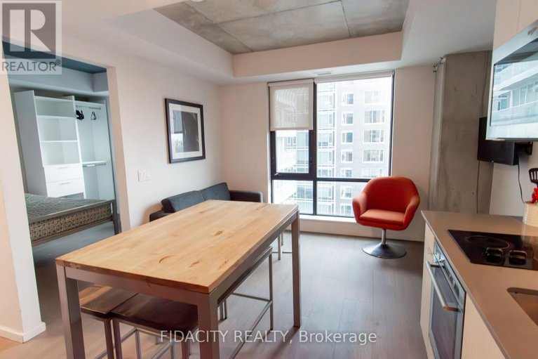 29169737/1516-105-champagne-avenue-s/west-centre-town/ottawa/ontario/K1S4P3_5
