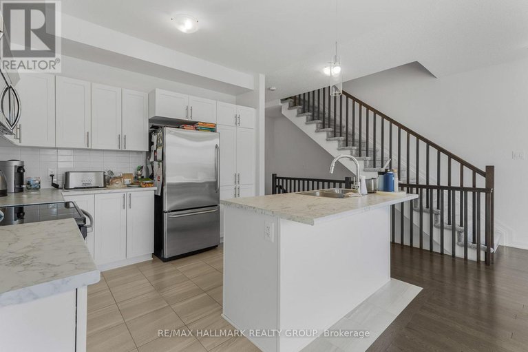 28839329/132-turquoise-street/clarencerockland-twp/clarence-rockland/ontario/K4K0L6_8