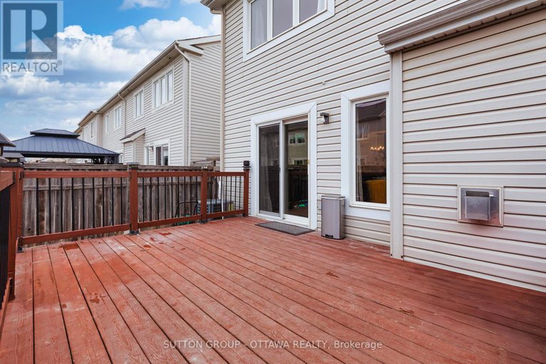 28595702/3123-burritts-rapids-place/half-moon-bay/ottawa/ontario/K2J0S8_31
