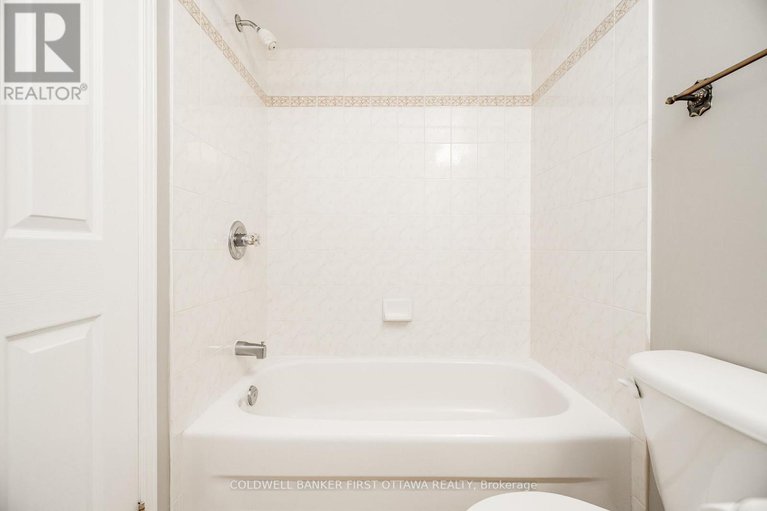 29088779/92-deerfox-drive/longfields/ottawa/ontario/K2J4W9_39