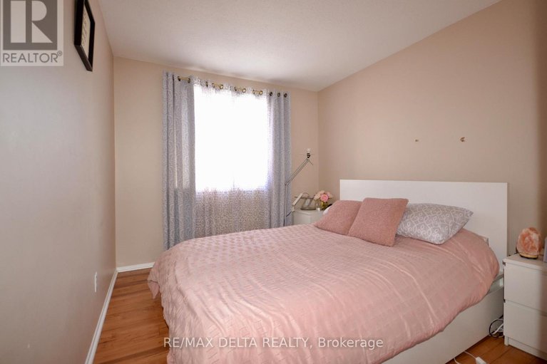 29283468/412-325-centrum-boulevard/bilberry-creekqueenswood-heights/ottawa/ontario/K1E3W8_8