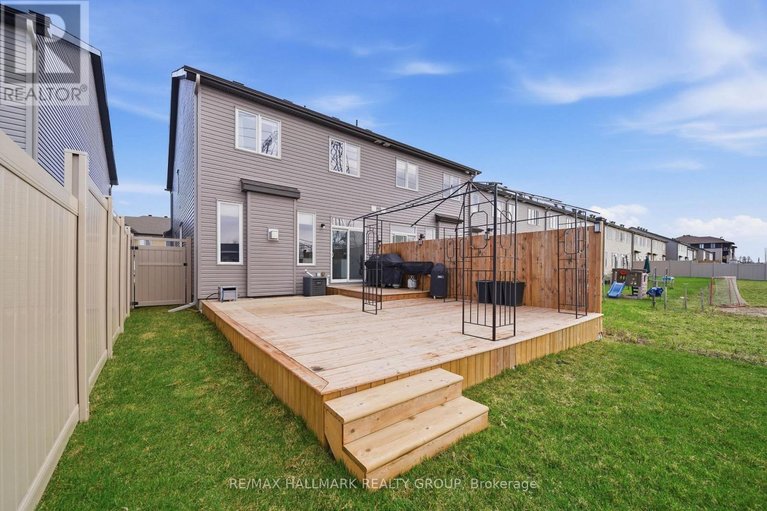 29648868/278-livery-street/emerald-meadowstrailwest/ottawa/ontario/K2V0S1_31