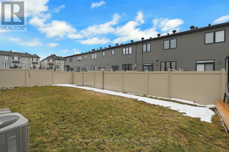 29537112/307-drumlish-lane/half-moon-bay/ottawa/ontario/K2J6Y2_37
