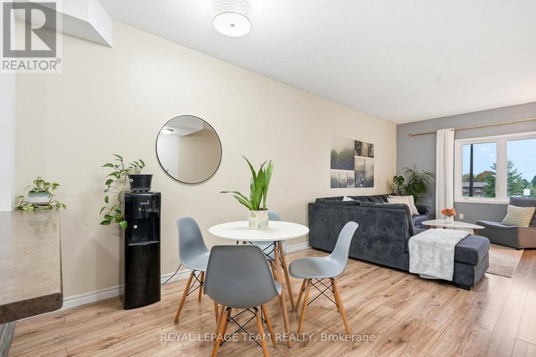 29069531/104-fir-lane/kemptville/north-grenville/ontario/K0G1J0_9