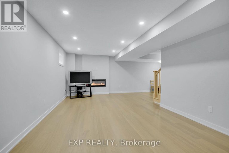 28428548/2021-elevation-road/half-moon-bay/ottawa/ontario/K2J6W6_40