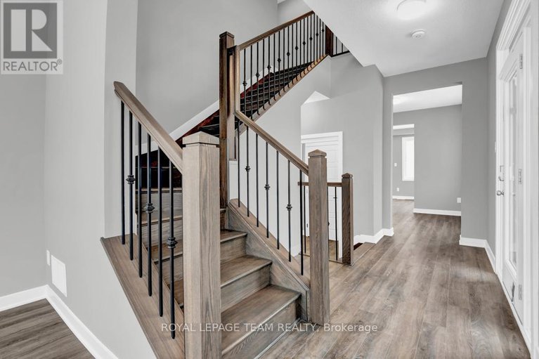 28382398/165-yearling-circle/goulbourn-twp-from-franktown-rdsouth-to-rideau/ottawa/ontario/K0A2Z0_4