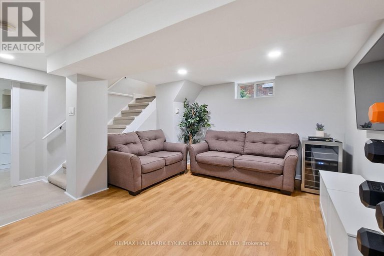 28575483/59-marlowe-crescent/ottawa-east/ottawa/ontario/K1S1H5_32
