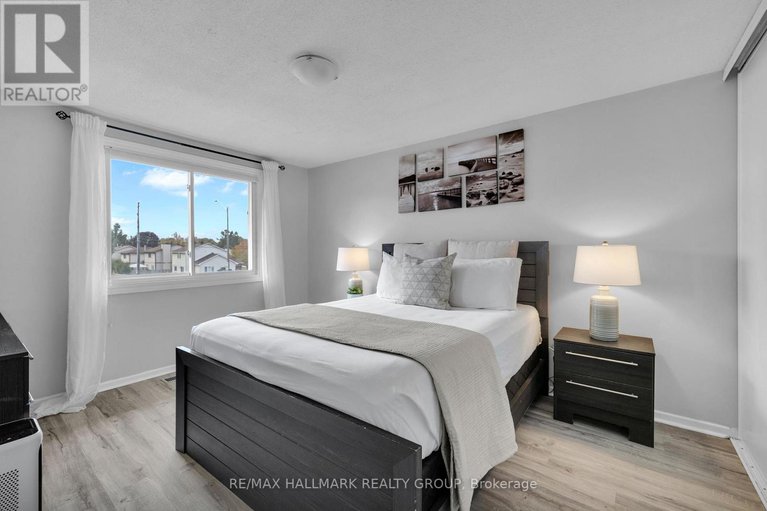 29023435/b-479-moodie-drive/arbeatha-park/ottawa/ontario/K2H8T7_17