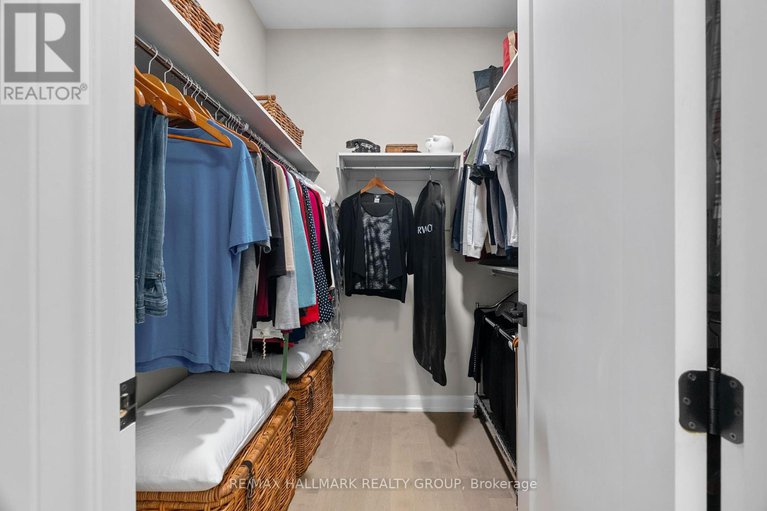 28545242/213-skipper-drive/mahogany-community/ottawa/ontario/K4M0N1_29