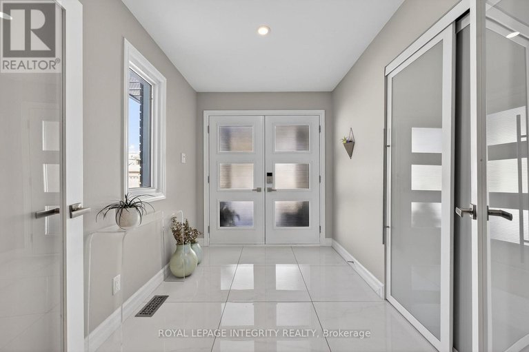 29364107/1380-diane-crescent/fallingbrookridgemount/ottawa/ontario/K4A2N8_3