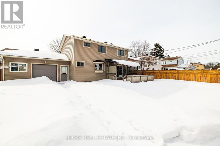 29431769/279-hoylake-crescent/bilberry-creekqueenswood-heights/ottawa/ontario/K1E1M1_37