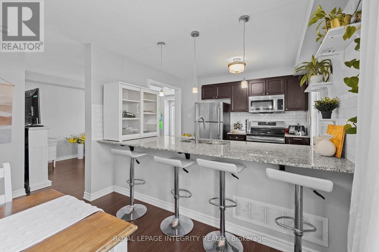 28982565/211-bensinger-way/stittsville-north/ottawa/ontario/K2S0P1_17