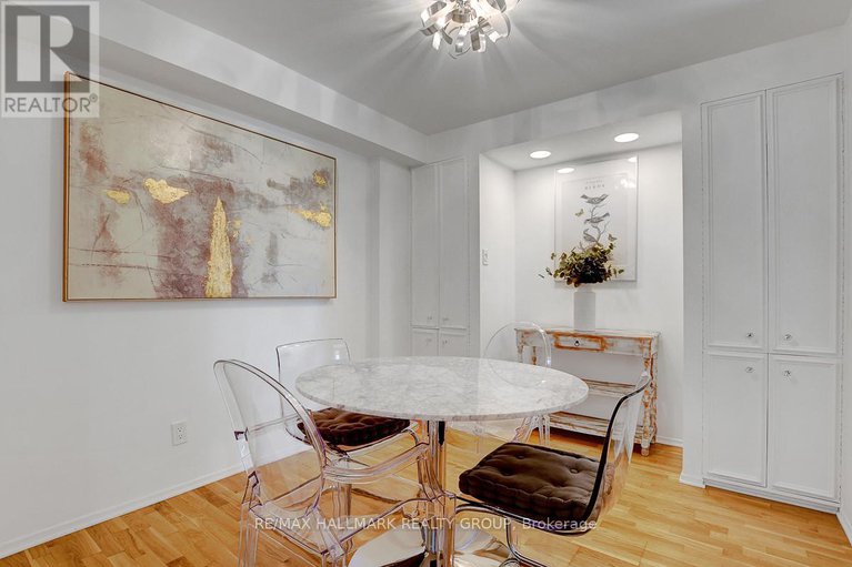 28956397/504-222-guigues-avenue/lower-townbyward-market/ottawa/ontario/K1N5J2_8