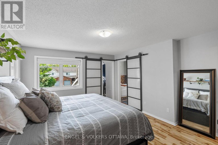 28419048/92-markland-crescent/barrhaven-east/ottawa/ontario/K2G5Z7_25