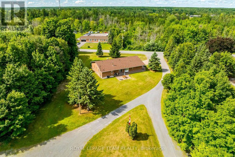 28645079/634-david-manchester-road/huntley-ward-south-west/ottawa/ontario/K0A1L0_41