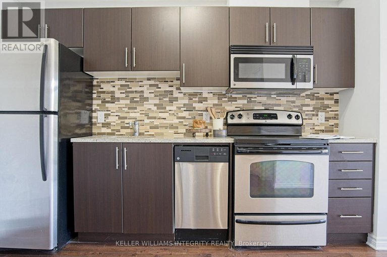 28312061/320-429-kent-street/ottawa-centre/ottawa/ontario/K2P1B5_11