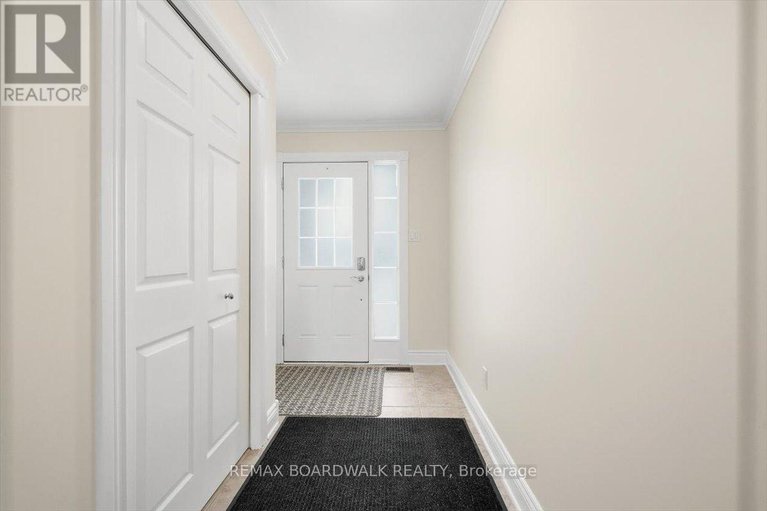 29248590/110-templeton-court/kemptville/north-grenville/ontario/K0G1J0_4