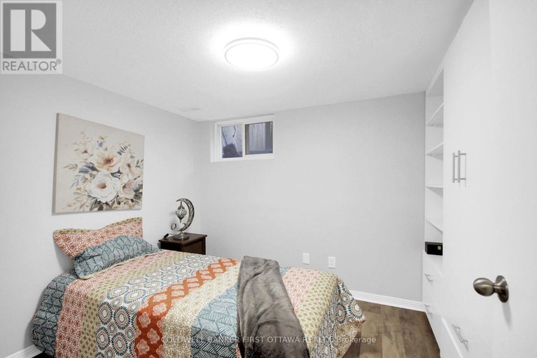 28965377/28-1466-foxwell-street-n/pineview/ottawa/ontario/K1B5J4_25