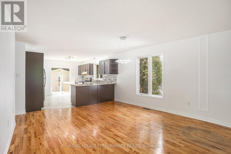 29035708/129-beaumont-avenue/town-of-rockland/clarence-rockland/ontario/K4K1R7_14