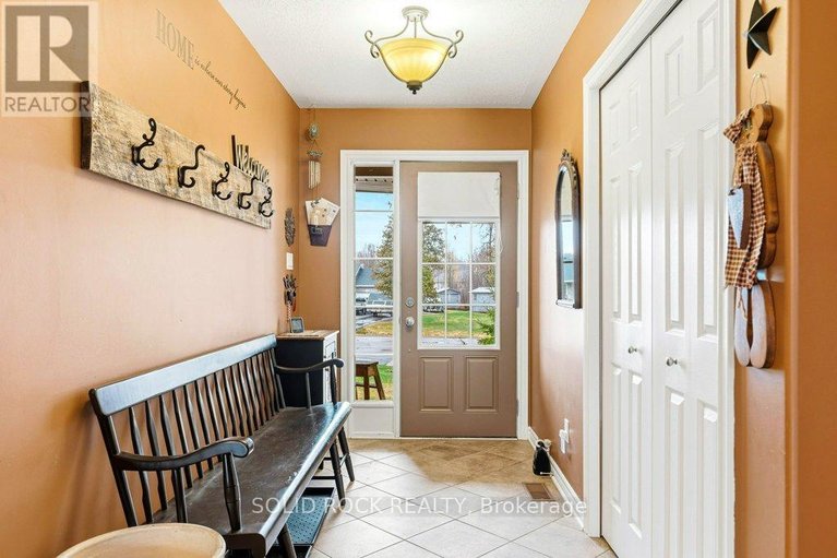 29622725/5-red-oak-drive/north-grenville-twp-kemptville-south/north-grenville/ontario/K0G1J0_17