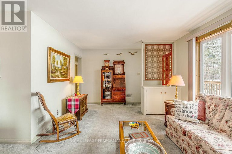 28070954/167-mafeking-avenue/manor-park/ottawa/ontario/K1K2V4_17