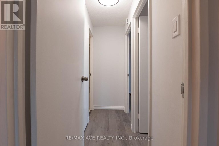 29252814/1506-1171-ambleside-drive/woodroffe/ottawa/ontario/K2B8E1_19