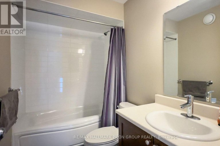 29653953/865-contour-street/mer-bleuebradley-estatesanderson-park/ottawa/ontario/K1W0G6_20