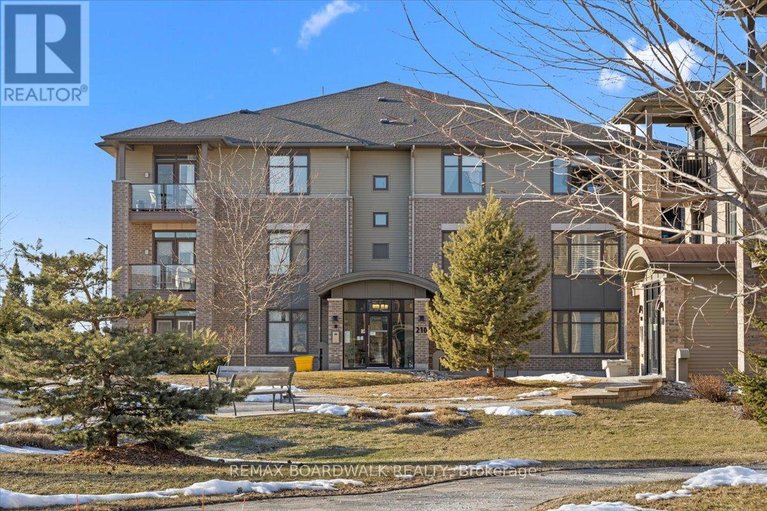 29538012/b102-210-janka-private/emerald-meadowstrailwest/ottawa/ontario/K2V0E6_1