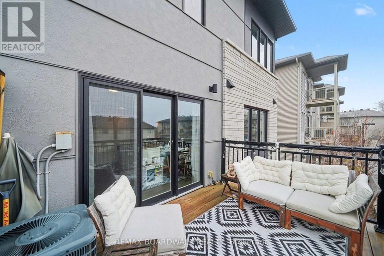 29636241/36-454-via-verona-street/longfields/ottawa/ontario/K2J6B3_28