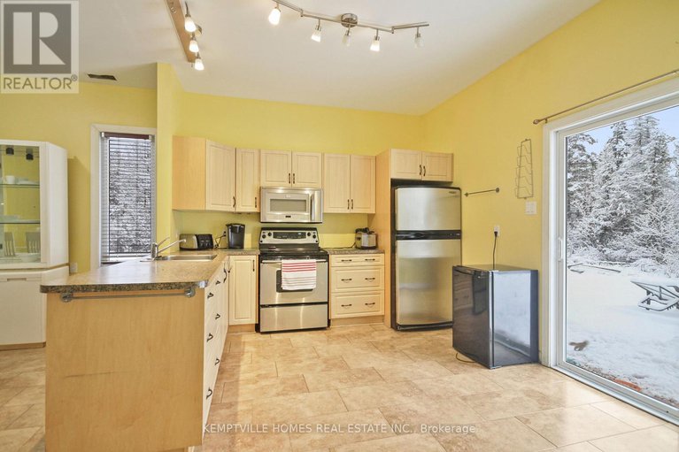 29308030/7151-gallagher-road/rideau-twp-s-of-reg-rd-6-w-of-mccordick-rd/ottawa/ontario/K0A2T0_28