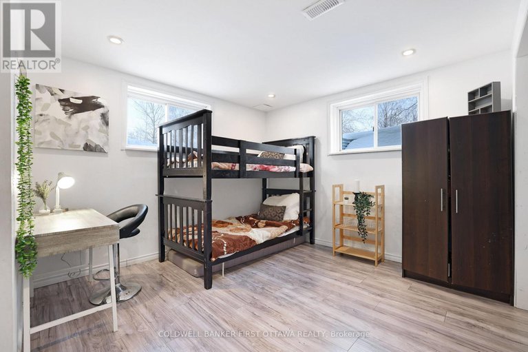 29253017/11-rideau-crossing-crescent/north-grenville-twp-kemptville-east/north-grenville/ontario/K0G1K0_29