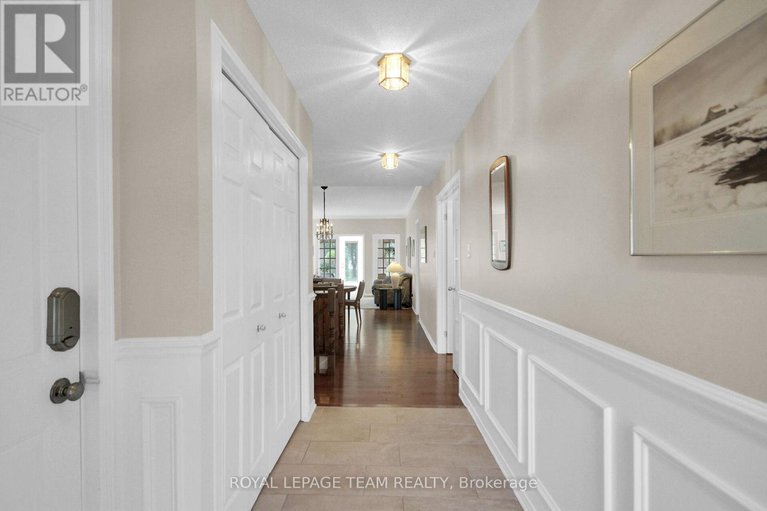 28525664/20-grand-cedar-court/stittsville-central/ottawa/ontario/K2S1C8_3