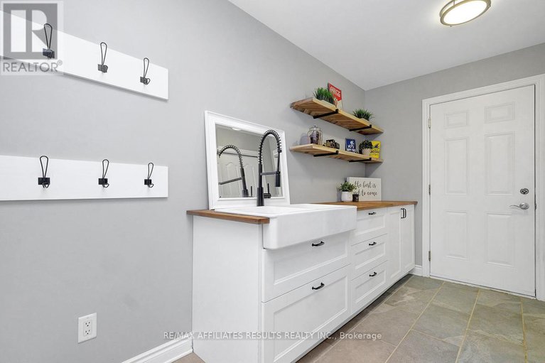 28318962/117-scottwood-grove/dunrobin-shores/ottawa/ontario/K0A1T0_24