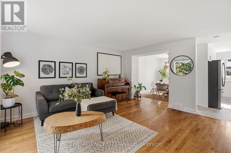 29677270/1625-bottriell-way/fallingbrookpineridge/ottawa/ontario/K4A1W5_7