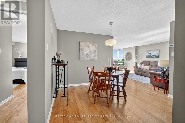 29622700/1207-80-sandcastle-drive/leslie-park/ottawa/ontario/K2H9E7_7