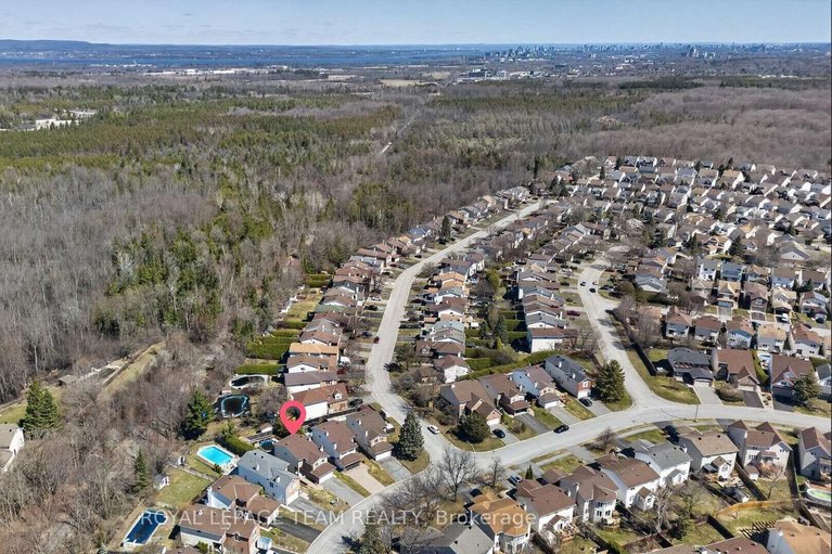 29637004/161-springwater-drive/bridlewood/ottawa/ontario/K2M1Z9_50