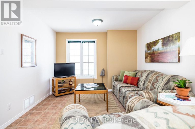 29369419/161-north-cote-drive/beckwith-twp/beckwith/ontario/K7C0C4_5