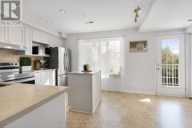 29051852/146-70-edenvale-drive/beaverbrook/ottawa/ontario/K2K3N6_13