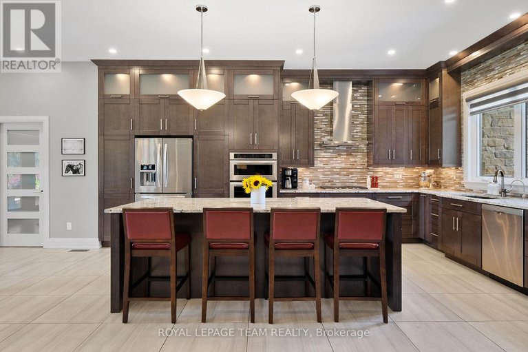 29340390/217-shamus-way/huntley-ward-south-west/ottawa/ontario/K0A1L0_12