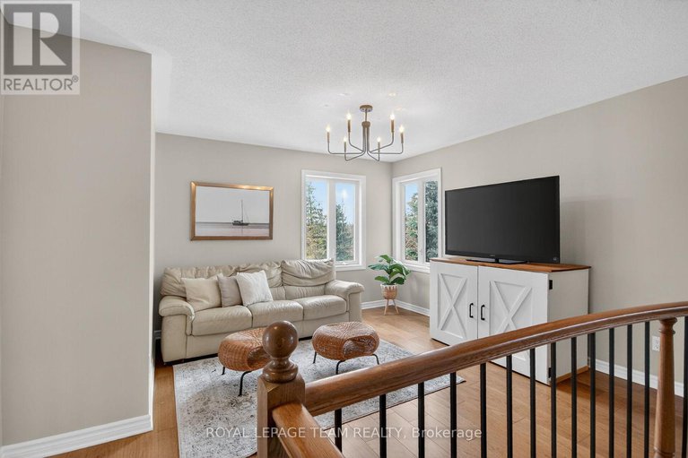 29436864/528-bryce-place/stittsville-north/ottawa/ontario/K2S0N2_26