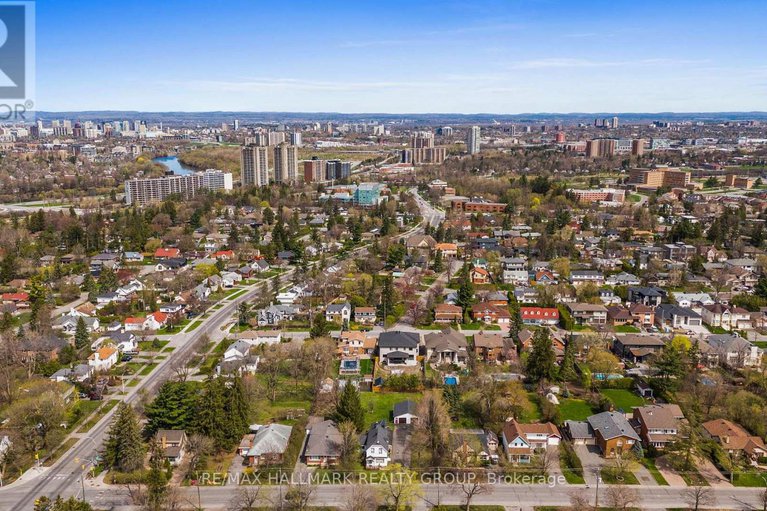 29030664/279285-pleasant-park-road/alta-vistafaircrest-heights/ottawa/ontario/K1H5M7_13