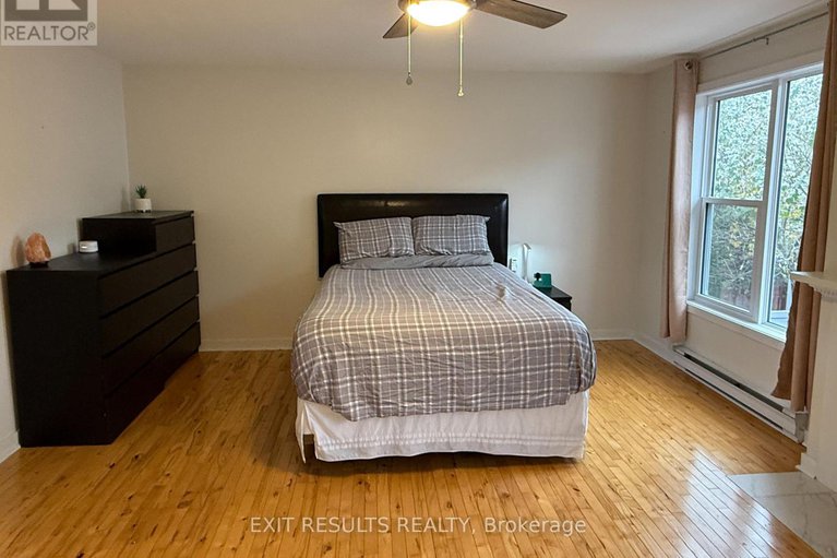 29055945/1090-dianne-avenue/town-of-rockland/clarence-rockland/ontario/K4K1G7_30