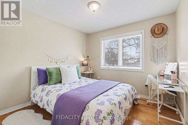 29603147/266-clifford-campbell-street/fitzroy/ottawa/ontario/K0A1X0_18