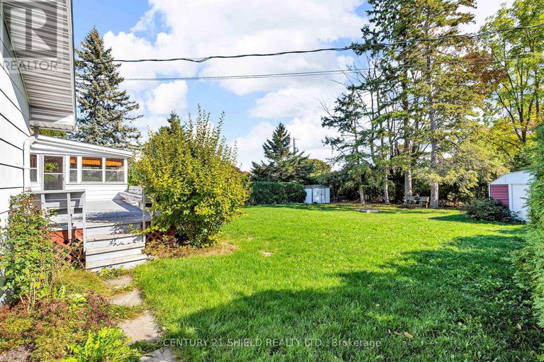 28960052/94-columbia-avenue/long-sault/south-stormont/ontario/K0C1P0_35