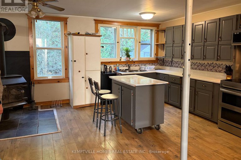 28974833/10-bridge-street/north-grenville-twp-kemptville-south/north-grenville/ontario/K0G1S0_12