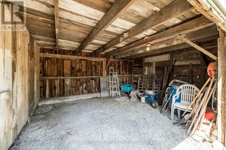 28723611/2106-dunrobin-road/kanata-north-east/ottawa/ontario/K0A1T0_30