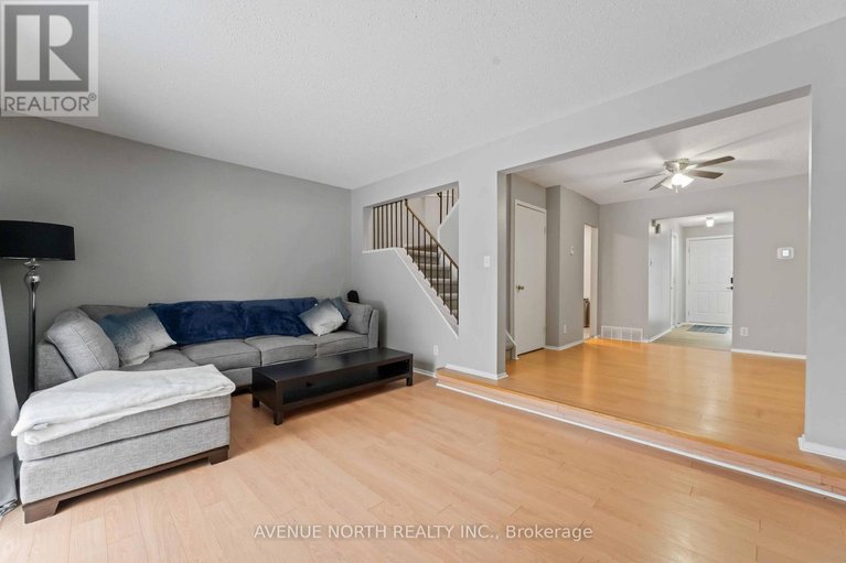 29567573/6467-natalie-way/chateauneuf/ottawa/ontario/K1C4Y3_10