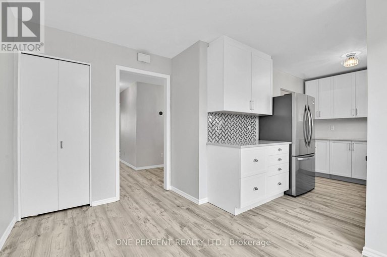 29051932/1511-fisher-avenue/carleton-square/ottawa/ontario/K2C3M8_13