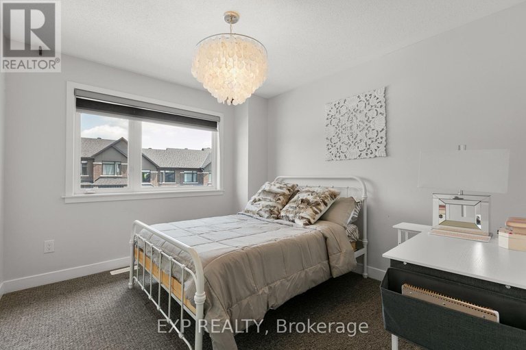 28567081/335-joshua-street/mer-bleuebradley-estatesanderson-park/ottawa/ontario/K1W0N7_27